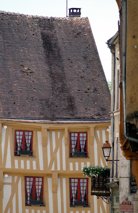 Villa La Victoire De Noyers Exterior foto